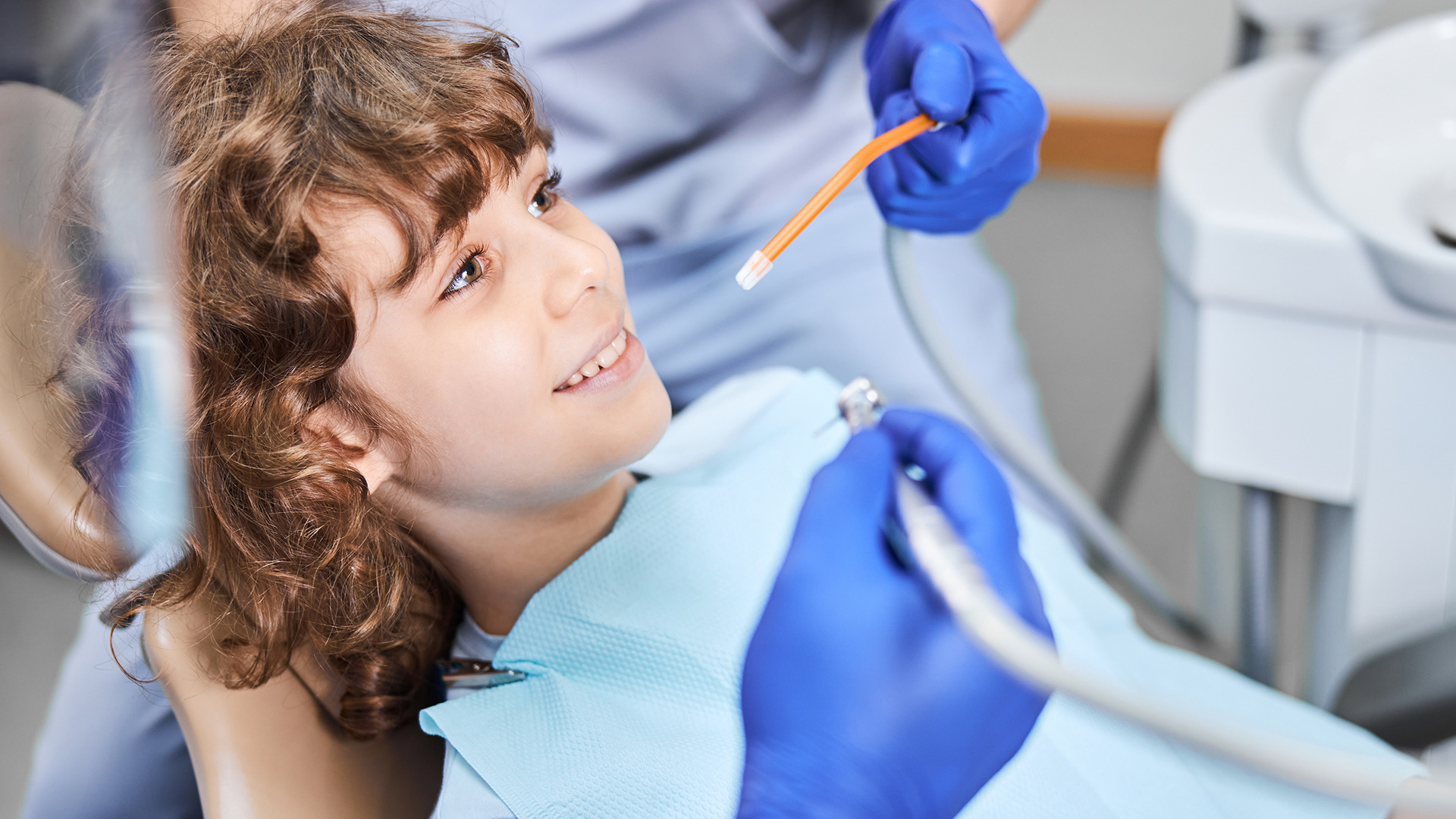 the kids dentist in Singapore